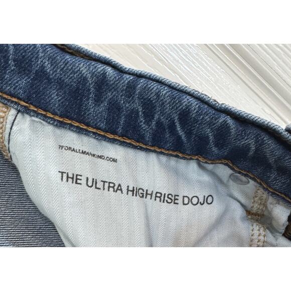 7 for All Mankind Women's Dark Wash Ultra High-Rise Dojo Stretch Denim Jeans 30 - Picture 7 of 11